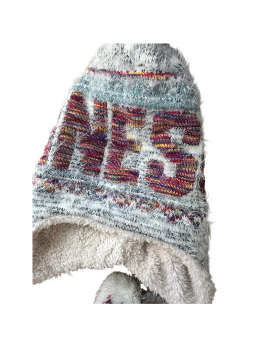 Knit Winter Hat With Poms & Multicolor Minnesota Design
